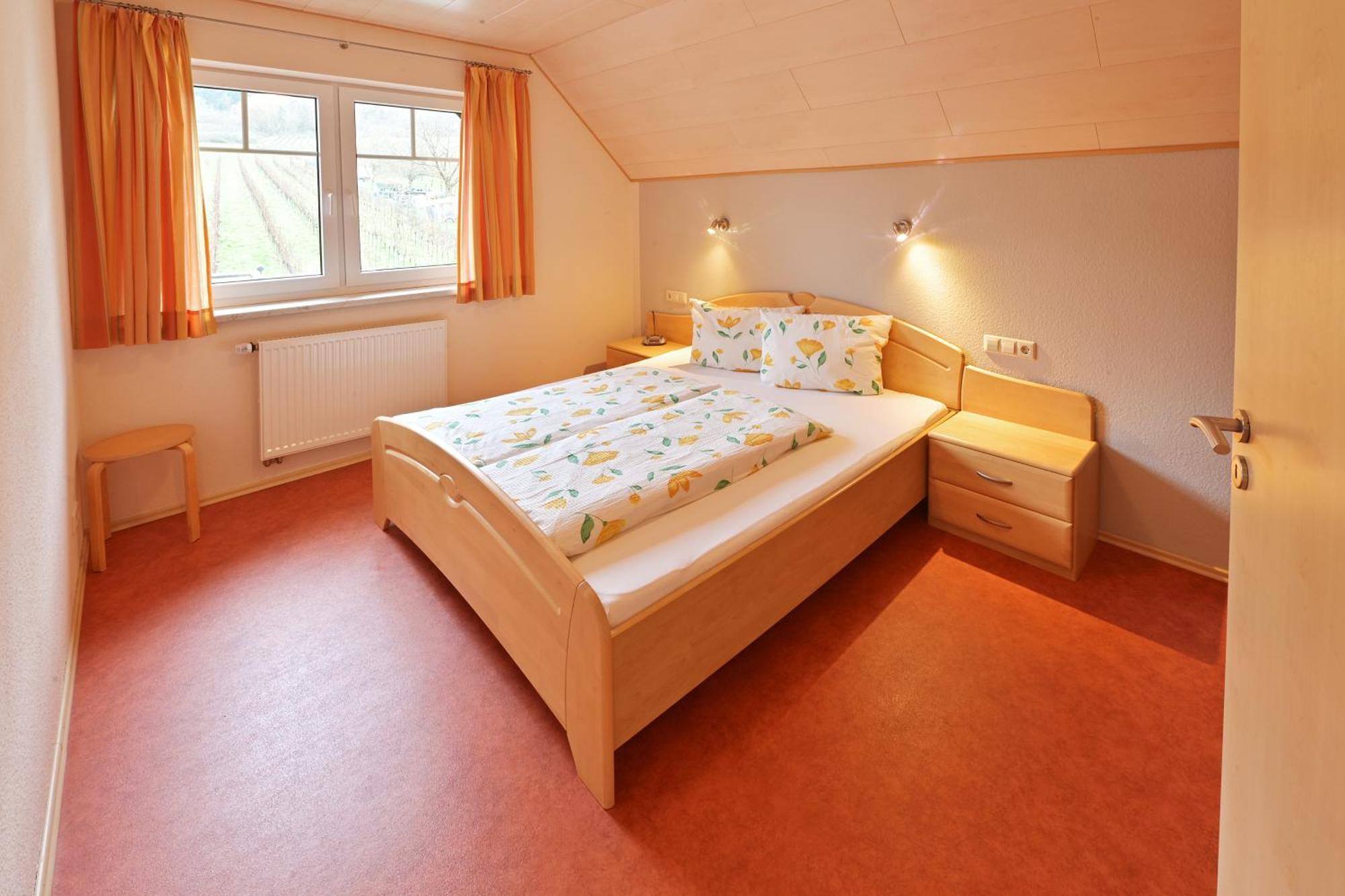 Apartamento Ferienweingut Ulrich Goebel Ernst Exterior foto