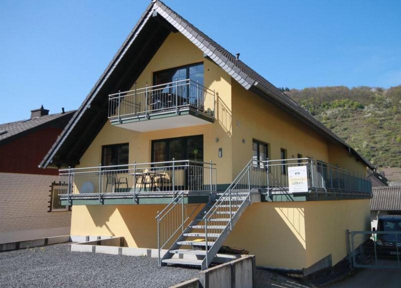 Apartamento Ferienweingut Ulrich Goebel Ernst Exterior foto